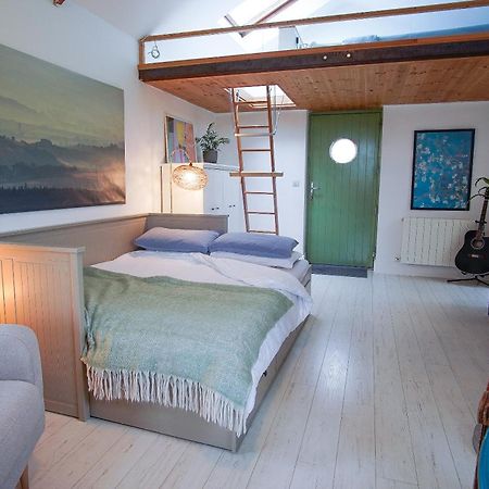 Апартаменты The Carton Store Loft Apt Корк Экстерьер фото